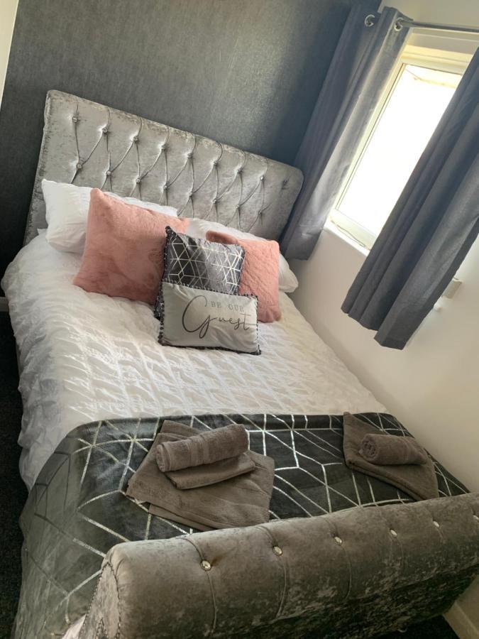 Sunny Prestatyn Apartment Екстериор снимка